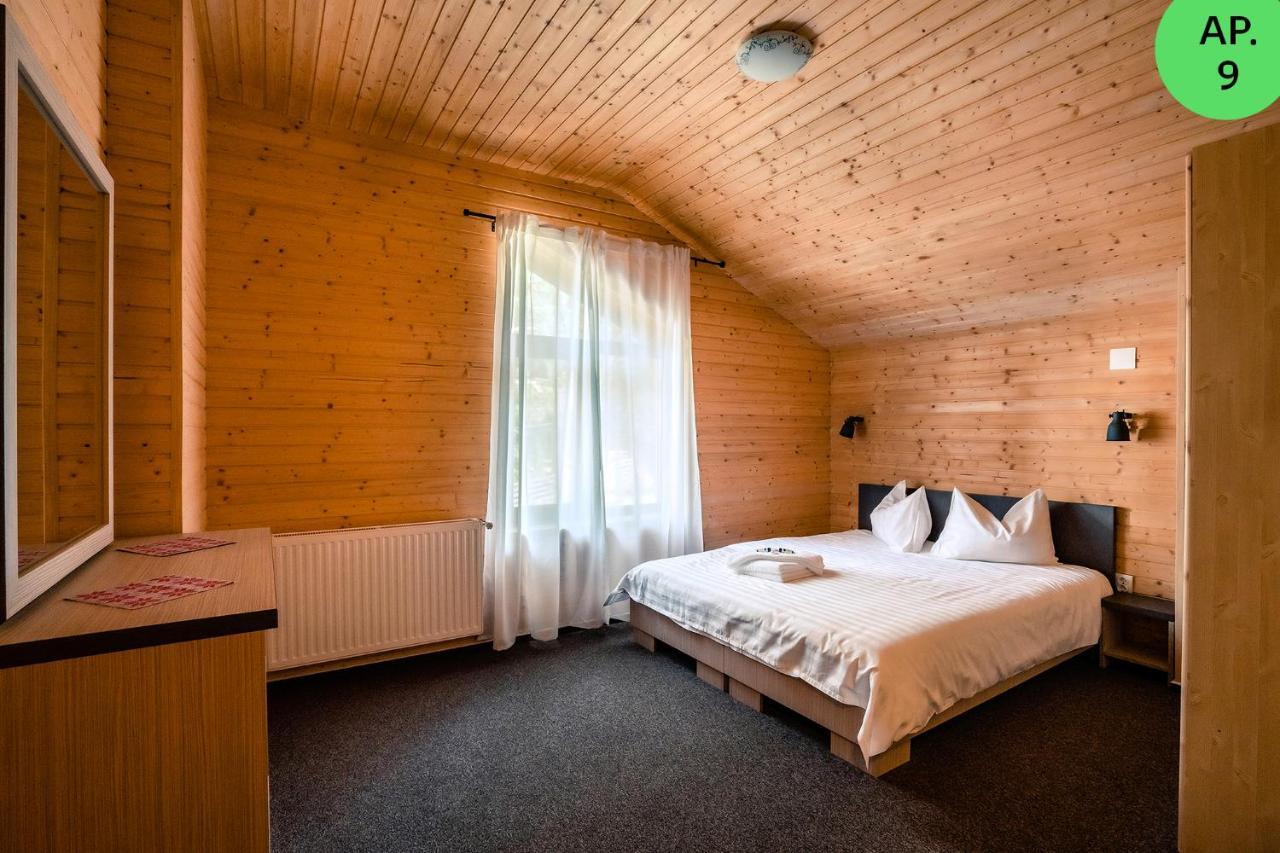 Panoramic Apartments - Montepalazzo Sinaia Eksteriør bilde